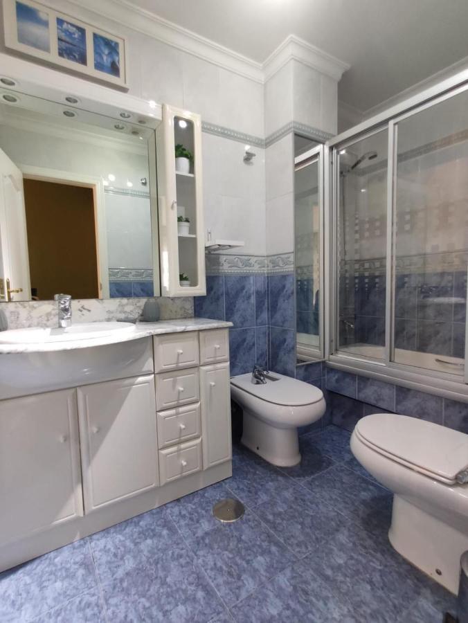 BYHOUSE Ático Matías Lopez Appartamento Sarria Esterno foto
