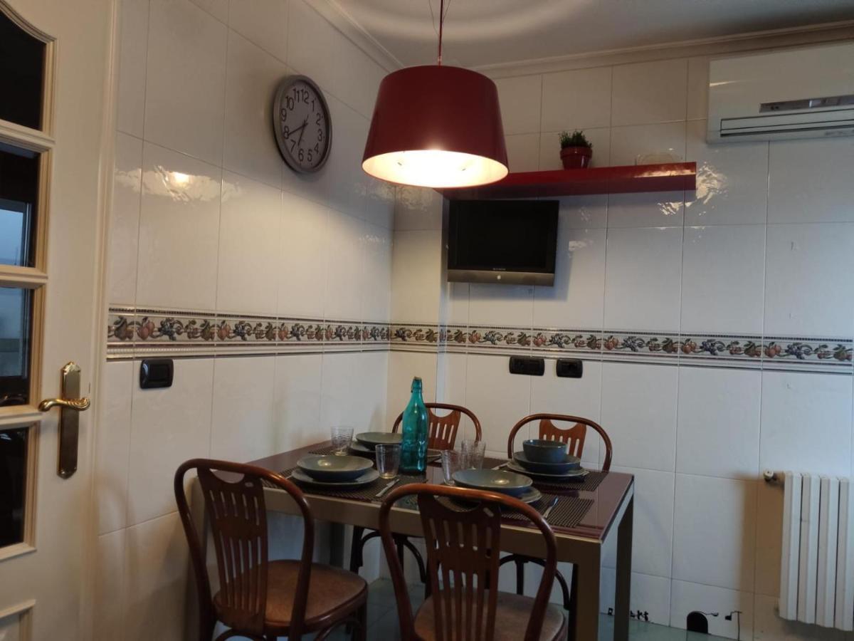 BYHOUSE Ático Matías Lopez Appartamento Sarria Esterno foto
